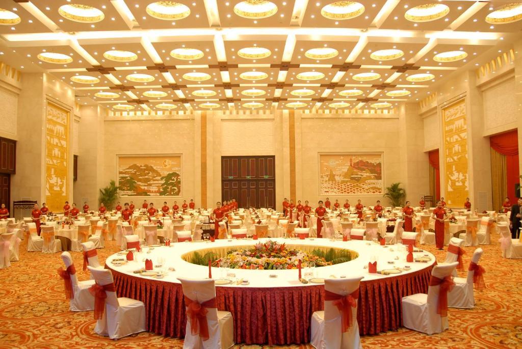Shan Dong Hotel Jinan Exterior foto